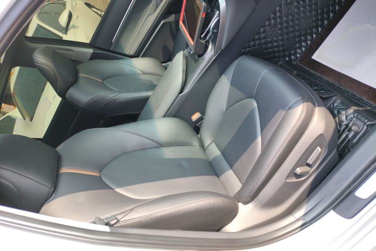 Used Toyota Camry 2023 2.0G Luxury Edition Right Front Seat