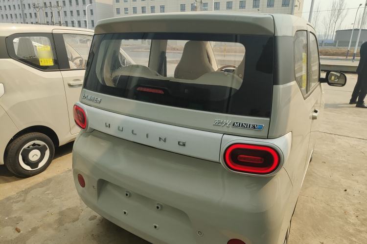 Used Wuling Hongguang MINIEV 2024 3rd Generation 215km Youth Edition