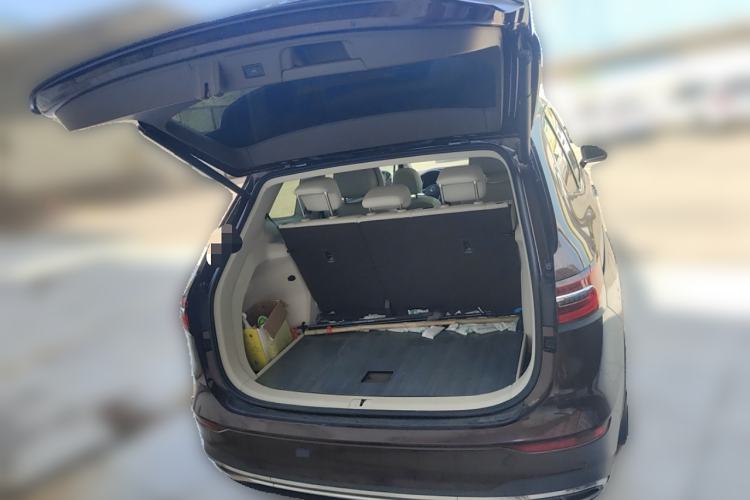 Used Volkswagen Viloran 2022 380TSI Prestige Edition Trunk