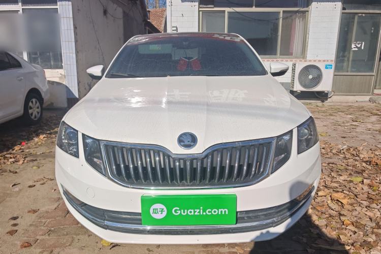 Used Skoda Octavia 2018 TSI230 DSG Luxury Edition
