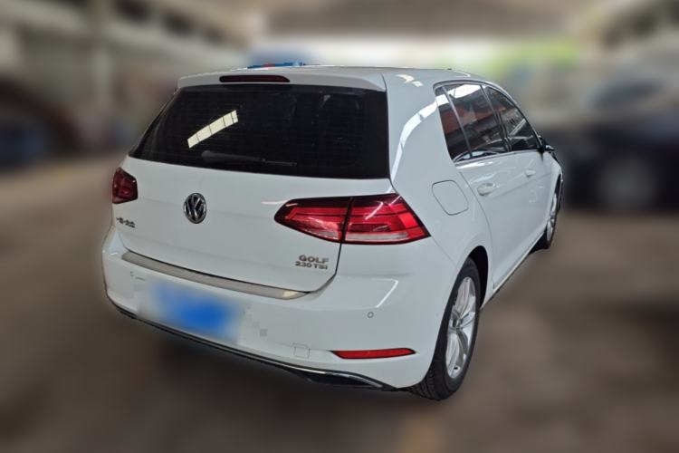 Used Volkswagen Golf 2018 230TSI Automatic Comfort Model Rear Right 45 Deg