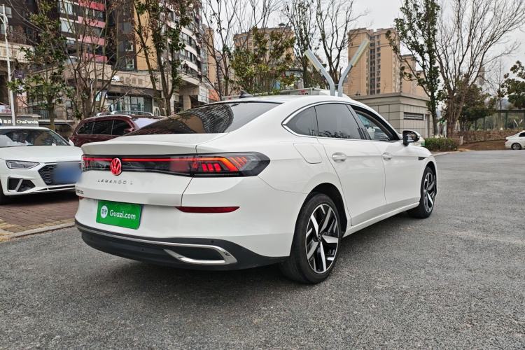 Used Volkswagen Lamando 2023 Lavida L 280TSI DSG Cool & Spicy Edition
