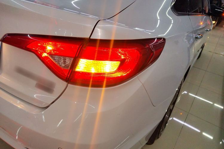 Used Hyundai Sonata 2015 1.6T GLS Smart Model Right Rear Taillight
