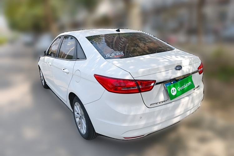 Used Ford Escort 2015 1.5L Automatic Fashion Model Rear Left 45 Deg