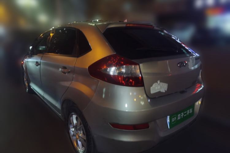 Used Chery Fengyun 2 2013 Hatchback 1.5L Manual Kuaiyi Edition