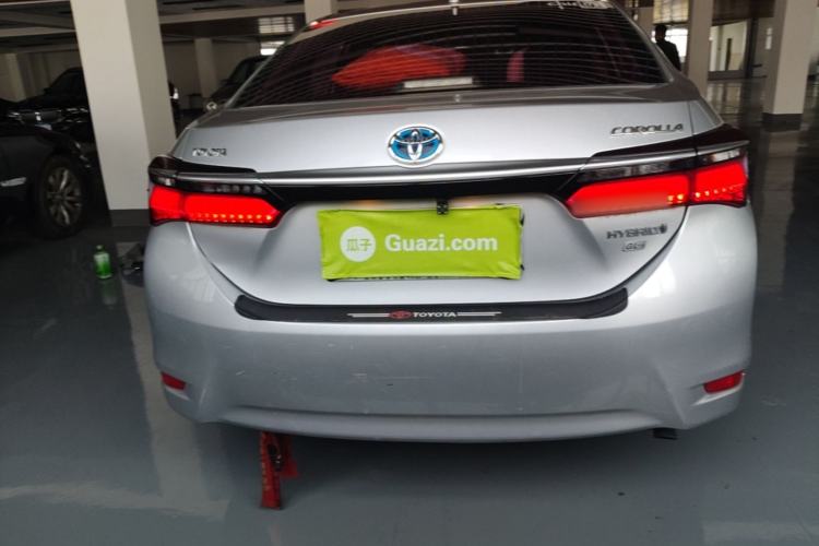 Used Toyota Corolla 2017 Revised Dual-Engine 1.8L E-CVT Leading Edition
