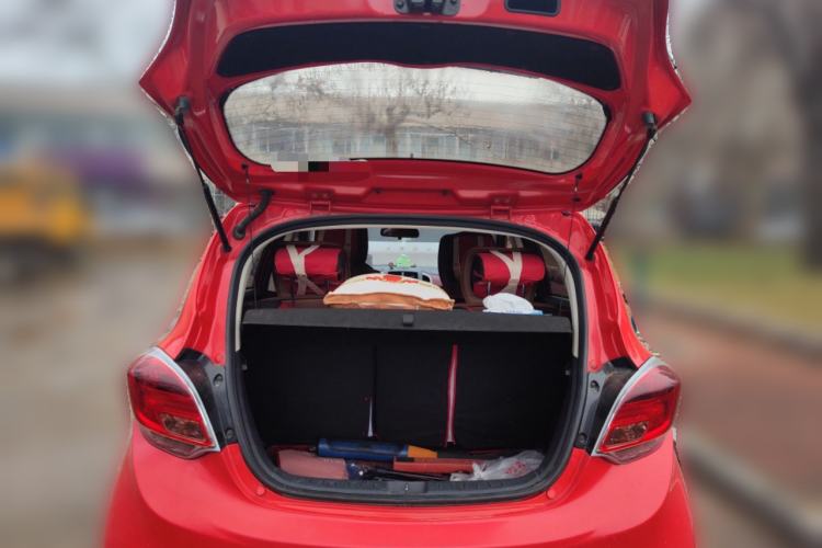 Used CHANGAN Benni 2014 1.4L IMT Luxury Model with Sunroof
