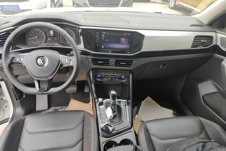 Used Volkswagen Tayron 2021 330TSI Two-Wheel Drive Luxury Smart Connectivity Version
