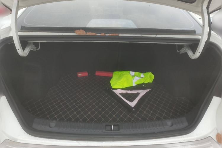 Used BAIC Beijing EU5 2018 R500 Smart Wind Edition