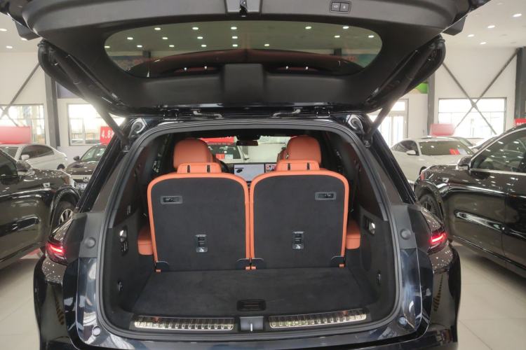 Used Li Auto L8 2023 Pro Model Trunk