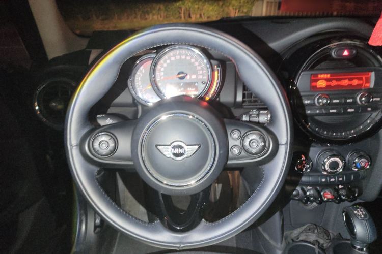 Used MINI 2016 1.2T ONE Pioneer Edition Five-Door Version
