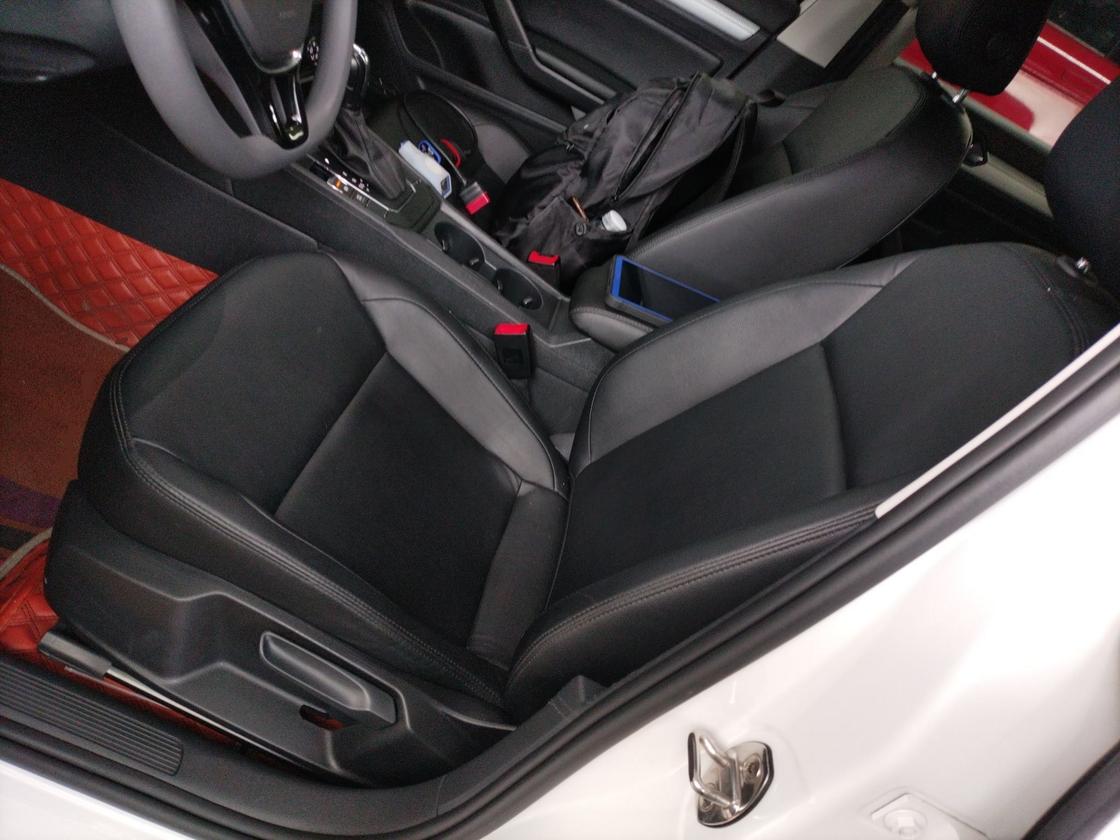Interior delantero