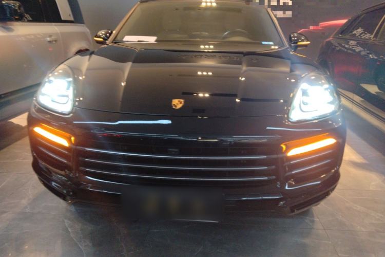 Used Porsche Cayenne E-Hybrid 2022 Cayenne E-Hybrid 2.0T Platinum Edition Front