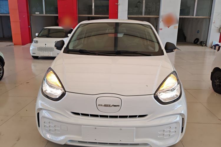 Used Roewe Clever 2021 302 km New Four-Seater Super-Efficient Version