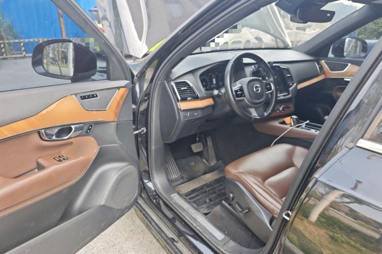 Used Volvo XC90 2021 B6 Zhiyi Luxury Edition 7-Seater Driver Seat