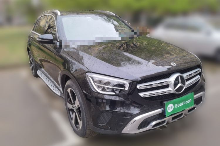 Used Mercedes-Benz GLC 2022 Refreshed GLC 260 L 4MATIC Dynamic Edition Front Right 45 Deg