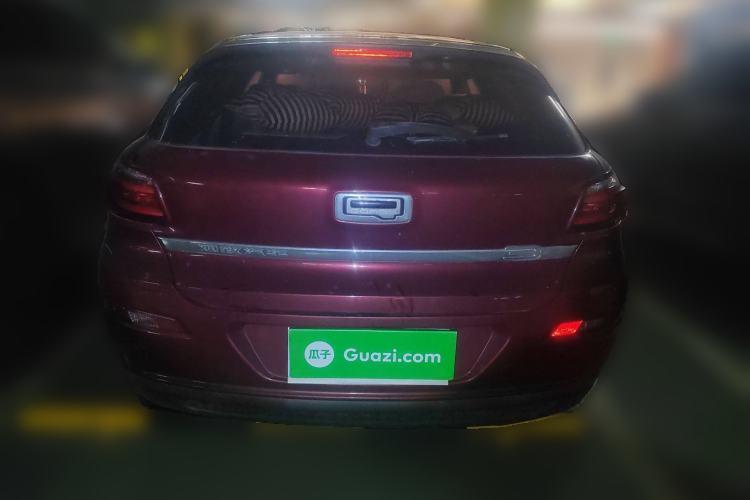 Used Qoros 3 2014 Hatchback 1.6L Automatic Zhiyue Model Rear