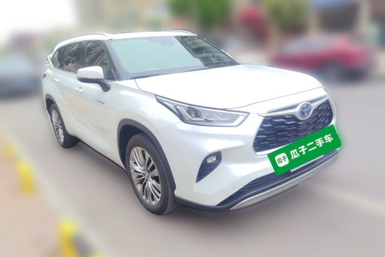 Used Toyota Highlander 2022 Dual-Engine 2.5L Four-Wheel Drive Prestige Version 7 Seats Front Right 45 Deg