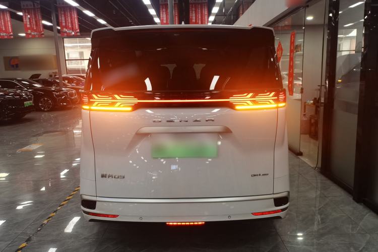 Used Denza D9 2022 DM-i 970 Four-Wheel Drive Flagship Model