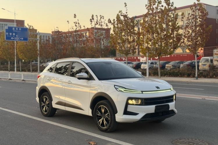 Used SOL QX 2021 300T DCT Prestige Smart Connectivity Version