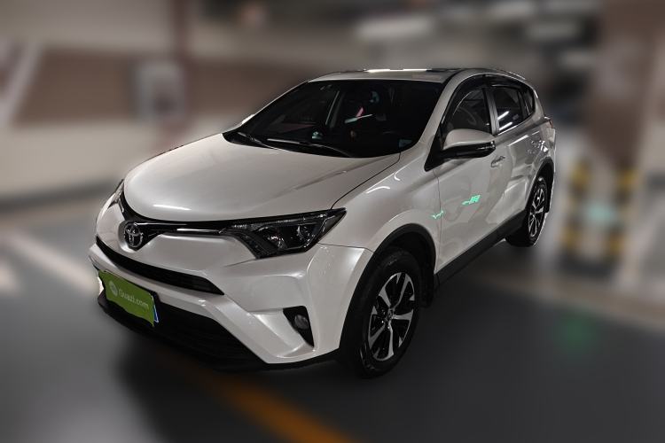 Used Toyota RAV4 2019 2.0L CVT Two-Wheel Drive Pioneer Edition China V Standard