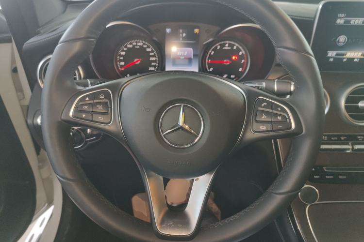 Used Mercedes-Benz GLC 2016 GLC 300 4MATIC Dynamic Model
