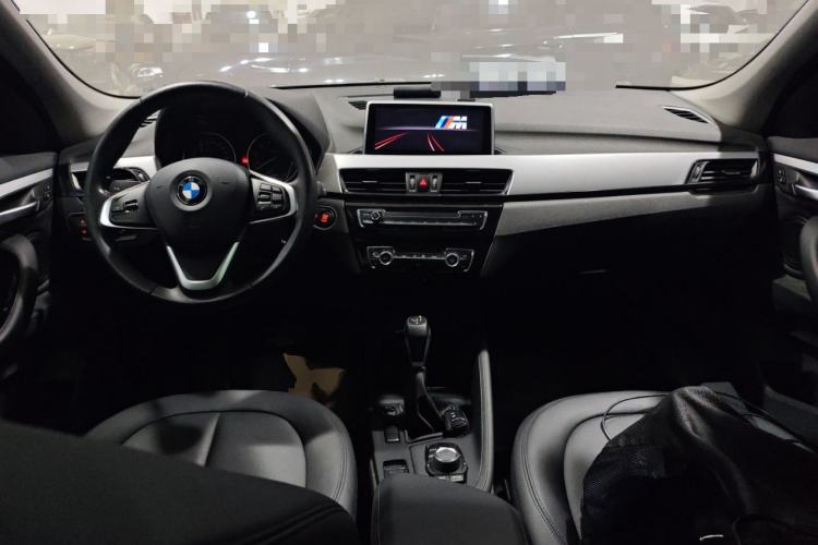 Used BMW X1 2016 sDrive18Li Fashion Model Center Console