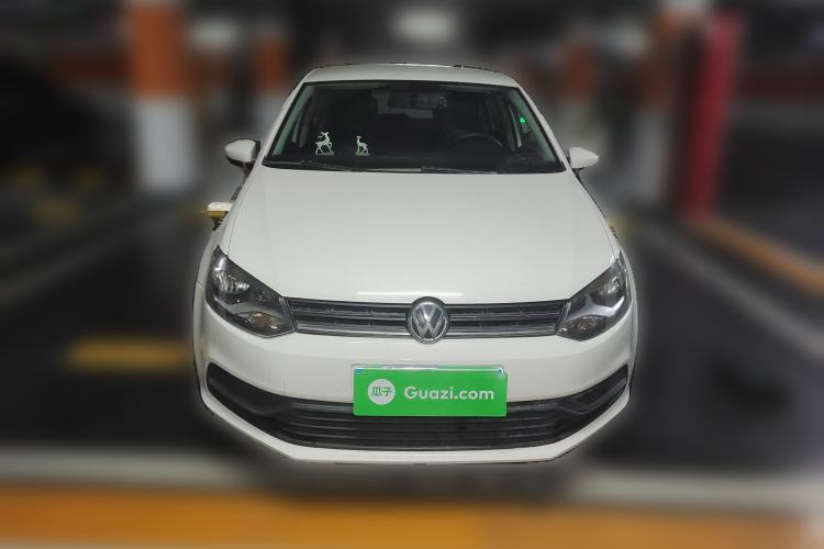 Used Volkswagen Polo 2014 1.4L Manual Fashion Edition
