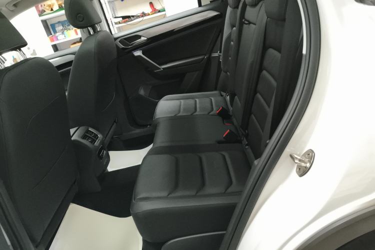 Used Volkswagen Tayron 2022 280TSI Two-Wheel Drive Luxury Smart Connectivity Version
