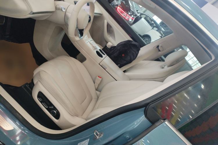 Used Hima Luxeed R7 2025 Range-Extended Version 360 km Max
