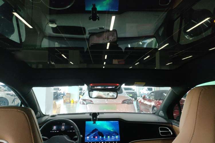 Used Rising R7 2022 Long-Range Advanced Edition