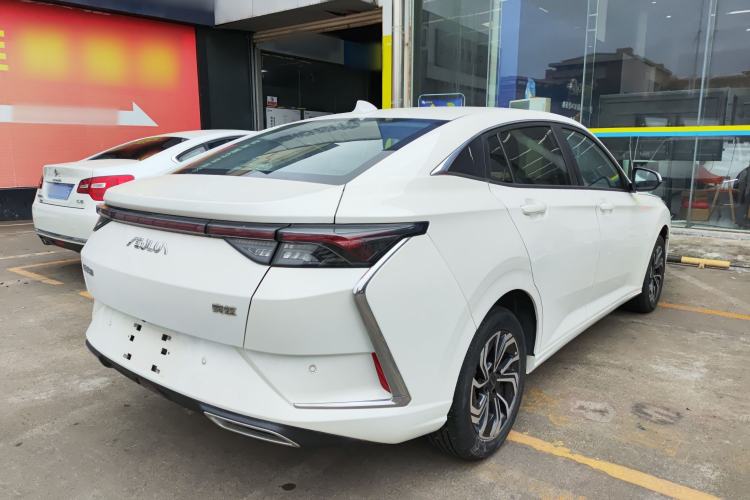 Used Dongfeng Aeolus Yixuan 2021 230T Automatic ZuiFeng Edition