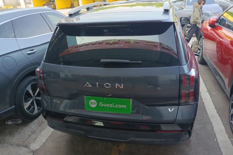 Used AION V 2024 Aion Tyrannosaurus 650 Smart Premium Edition
