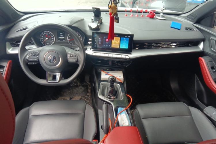 Used MG 5 2022 180 DVVT Manual Youth Luxury Edition
