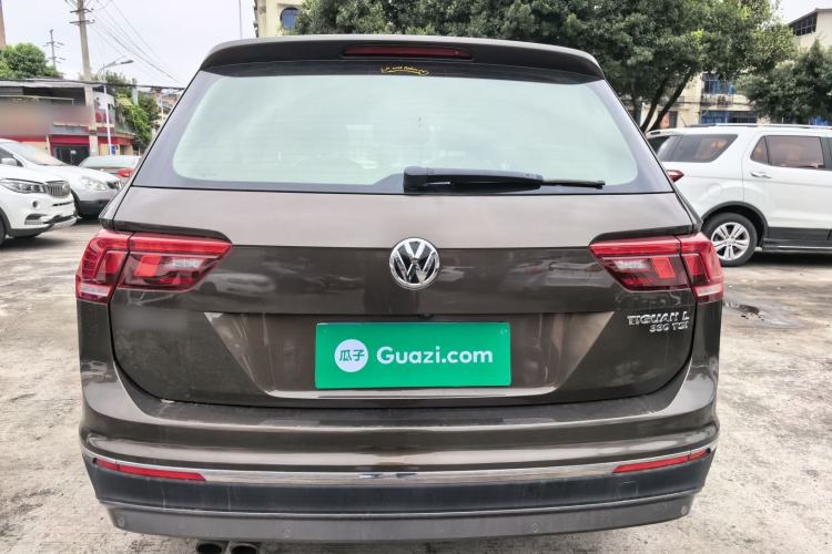 Used Volkswagen Tiguan L 2017 330TSI Automatic Two-Wheel Drive Luxury Edition Rear