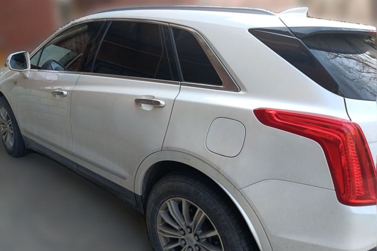 Used Cadillac XT5 2018 25T Luxury Model
