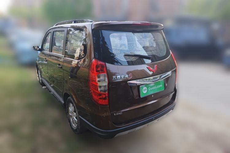 Used Wuling Hongguang 2014 1.2L S Comfort Model China IV
