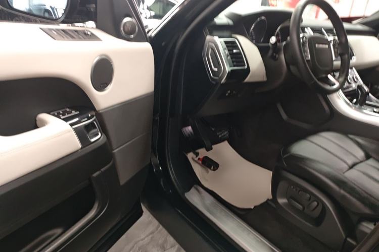 Used Land Rover Range Rover Sport 2015 3.0 SDV6 HSE