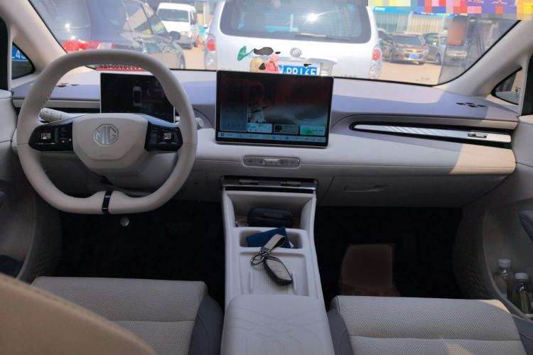 Used MG 4 EV 2026 Model 437 Freedom Edition Center Console