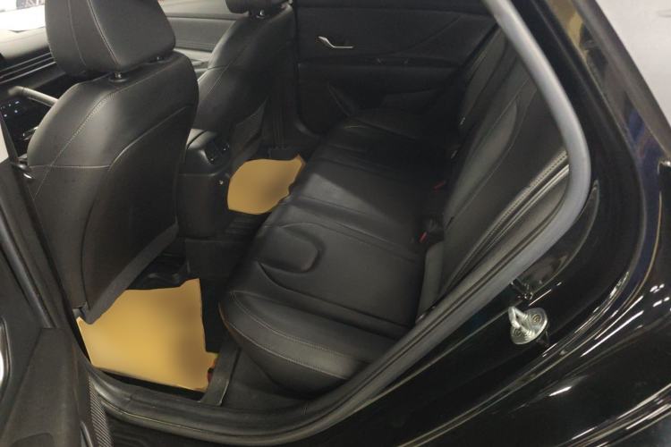 Used Hyundai Elantra 2022 1.5L CVT LUX Prestige Edition Left Rear Seat