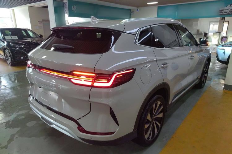 Used BYD Song PLUS New Energy 2023 Champion Edition EV 605KM Flagship PLUS