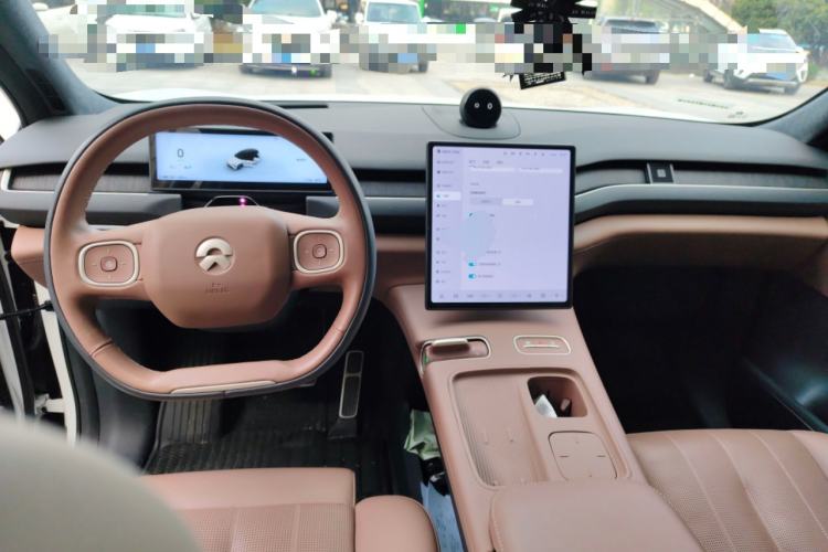 Used Nio ES8 2024 75 kWh
