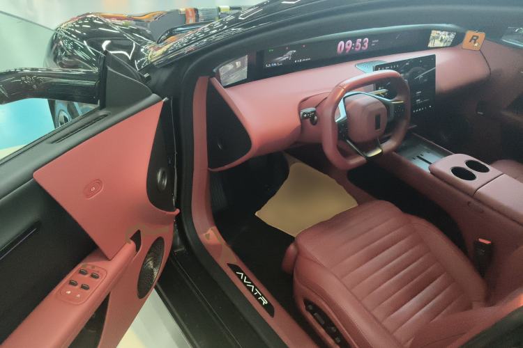 Used Avatr 06 2025 Max Extended-Range Edition
