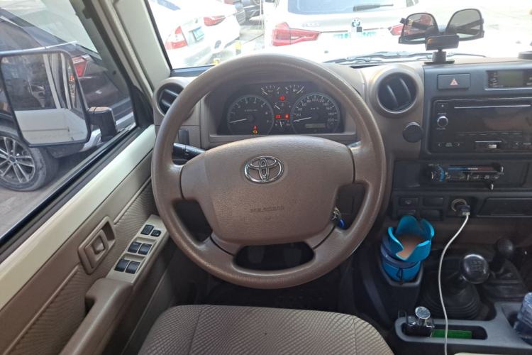 Used Toyota Land Cruiser 
