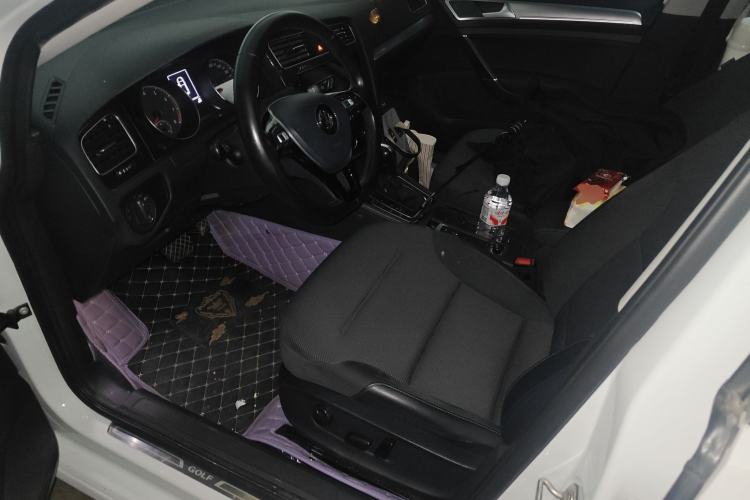 Used Volkswagen Golf 2018 1.6L Automatic Comfort Model
