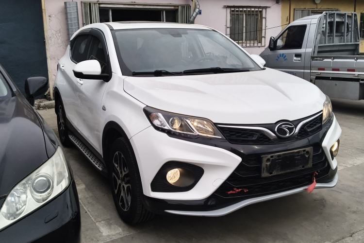 Used Soueast DX3 2019 1.5T CVT Luxury Version China VI Standard Exterior 1