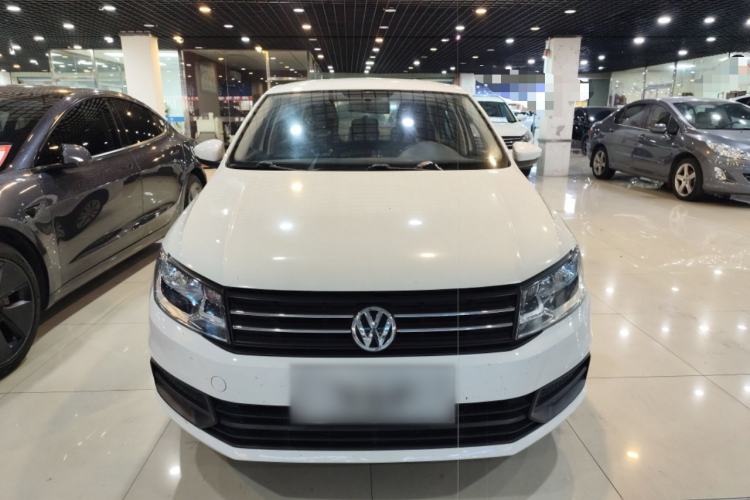 Used Volkswagen Santana 2016 1.6L Automatic Fashion Edition
