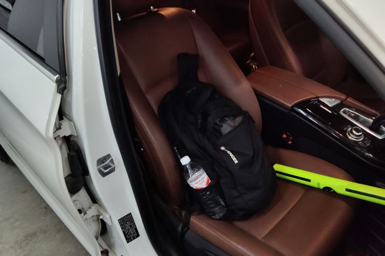 Used BMW 5 Series 2017 525Li Leading Model Right Front Seat