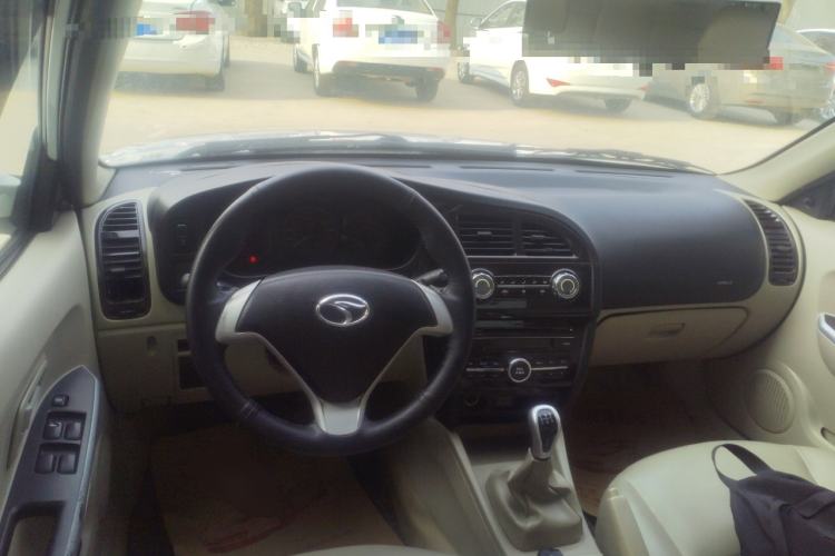 Used Soueast V3 Lingyue 2014 1.5L Manual Happiness Edition Steering Wheel