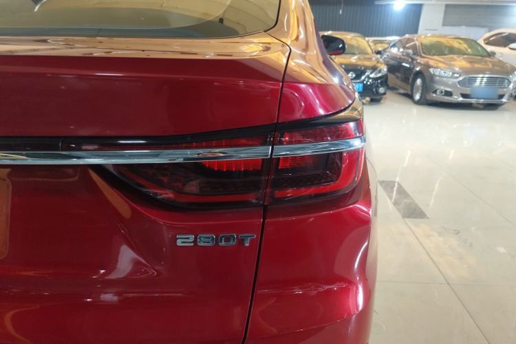 Used CHANGAN CS85 COUPE 2019 1.5T DCT Luxury Version China VI Standard Right Rear Taillight